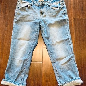 Aeropostale Crop Jeans